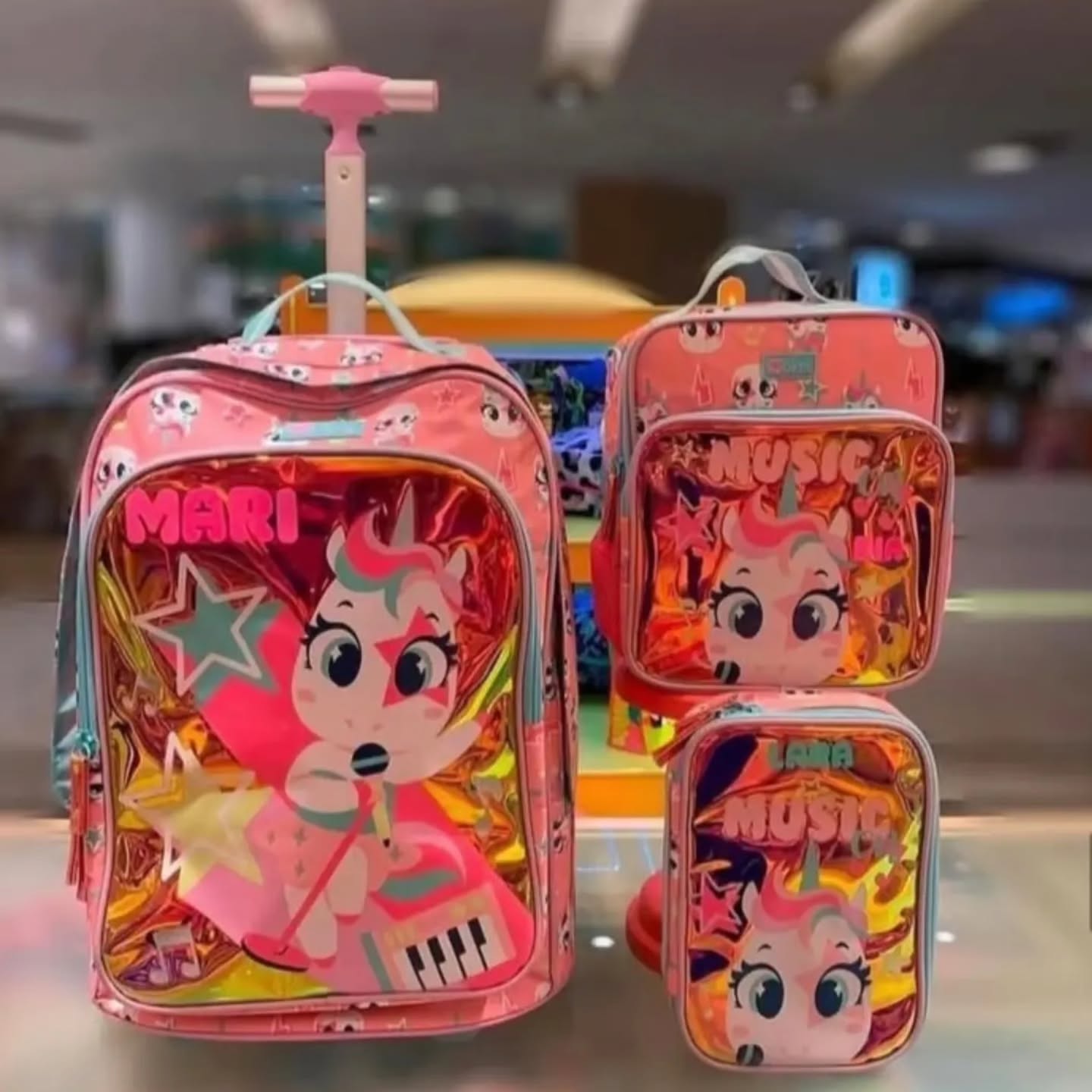 KIT ESCOLAR COMPLETO 🎒